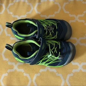 Keen kids Chandler CNX shoe boys 13 blue hiking